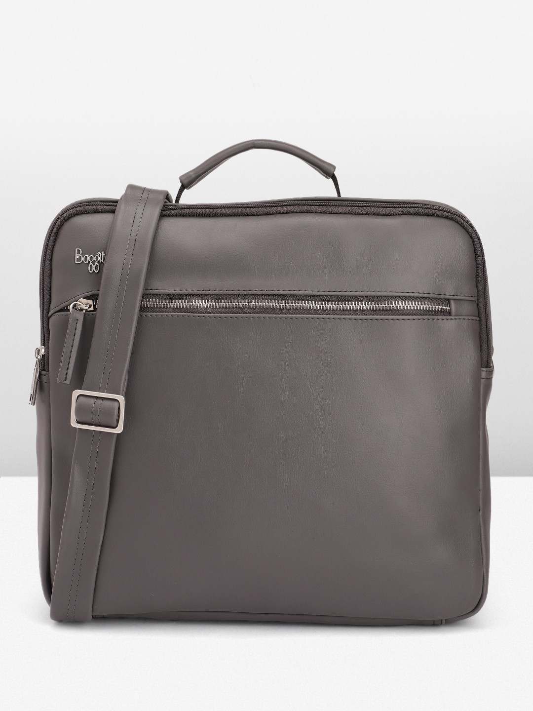 

Baggit Men Solid Messenger Bag, Grey
