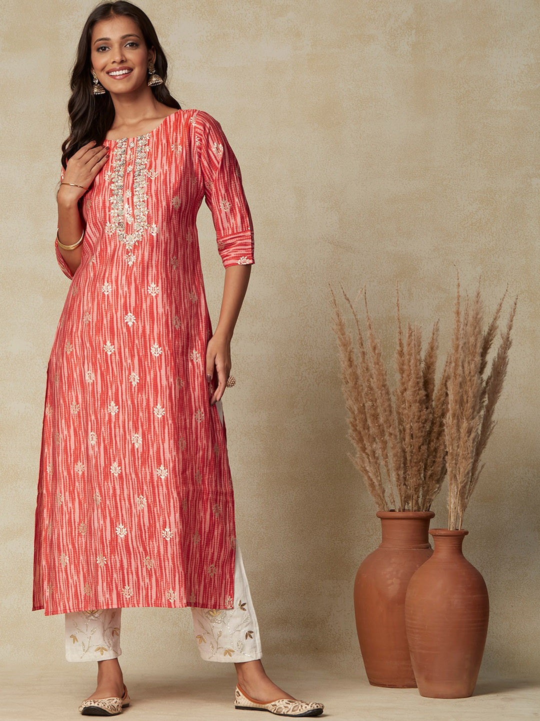 

FASHOR Red Floral Embroidered Sequins Kurta