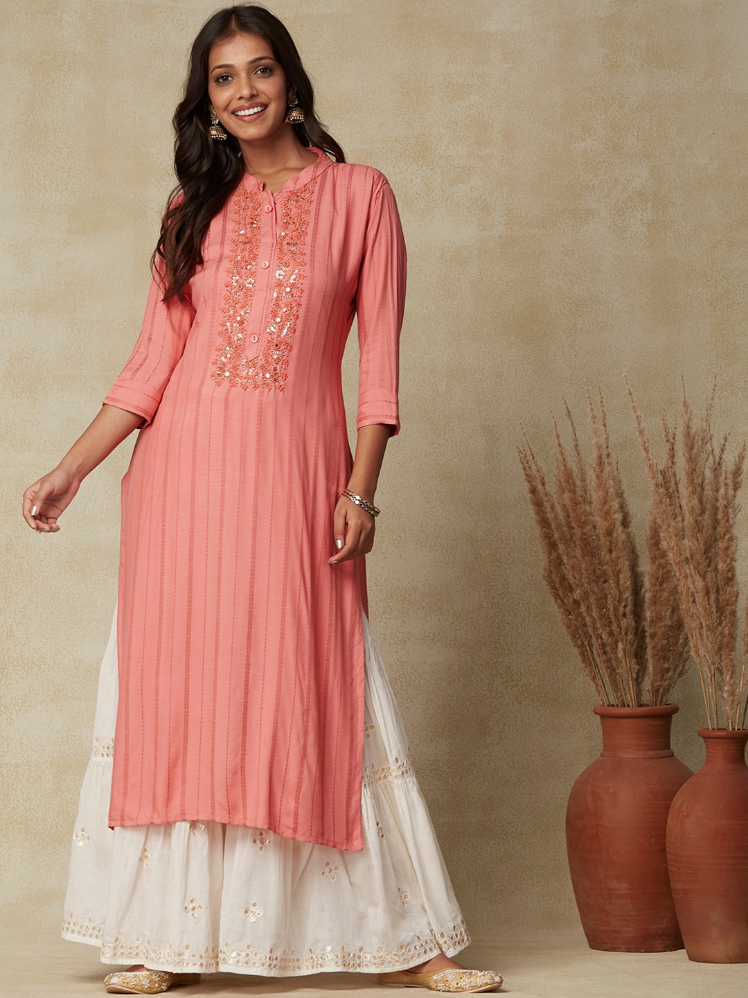 

FASHOR Floral Yoke Design Mandarin Collar Thread Work Dobby A-Line Kurta, Peach