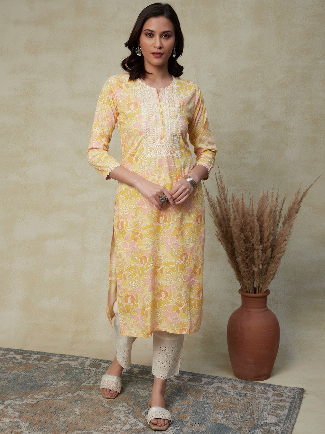 

FASHOR Yellow Floral Printed Thread Work Kurta