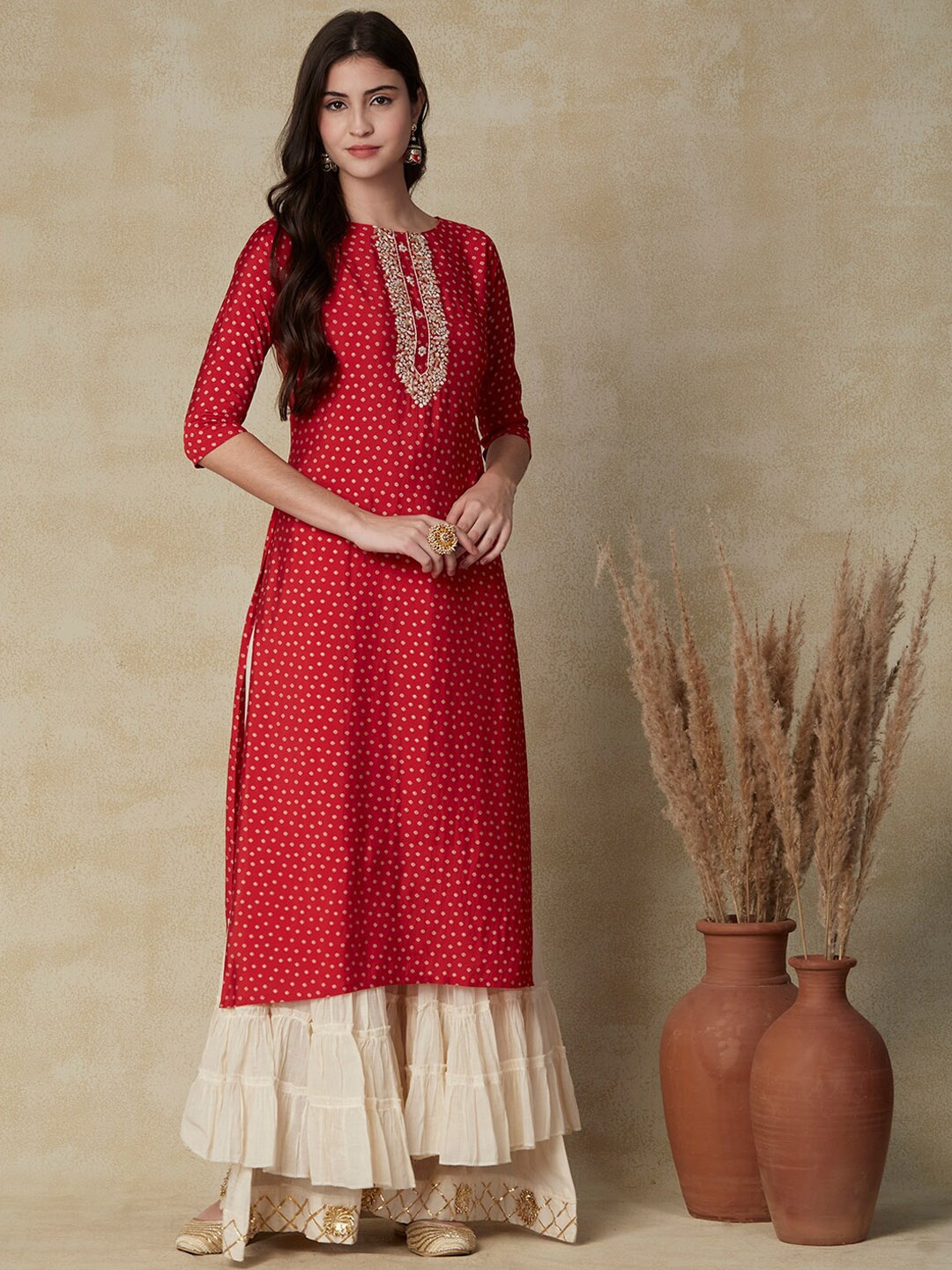 

FASHOR Red Floral Embroidered Round Neck Kurta