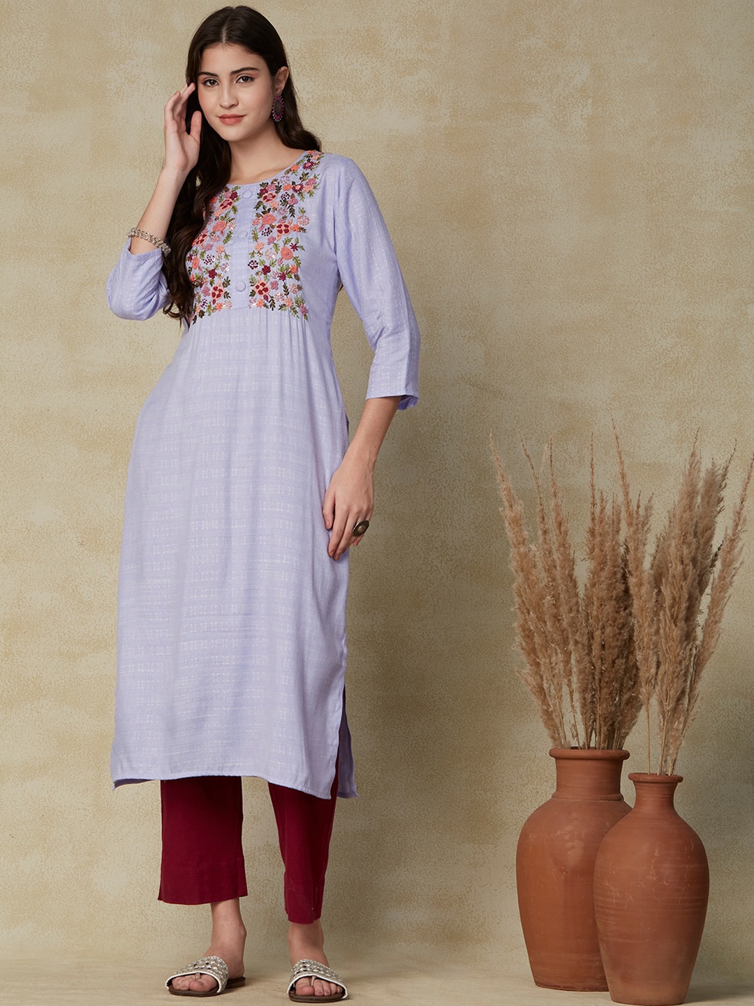 

FASHOR Lavender Floral Embroidered Thread Work Kurta