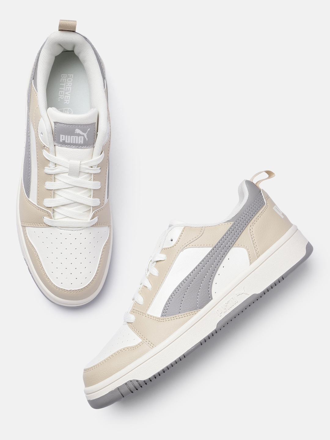 

Puma Unisex Rebound V6 Sneakers, White