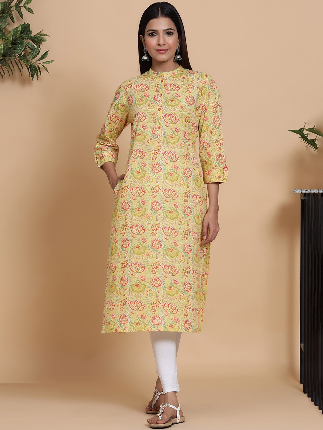 

Sangria Floral Printed Cotton Straight Kurta, Yellow