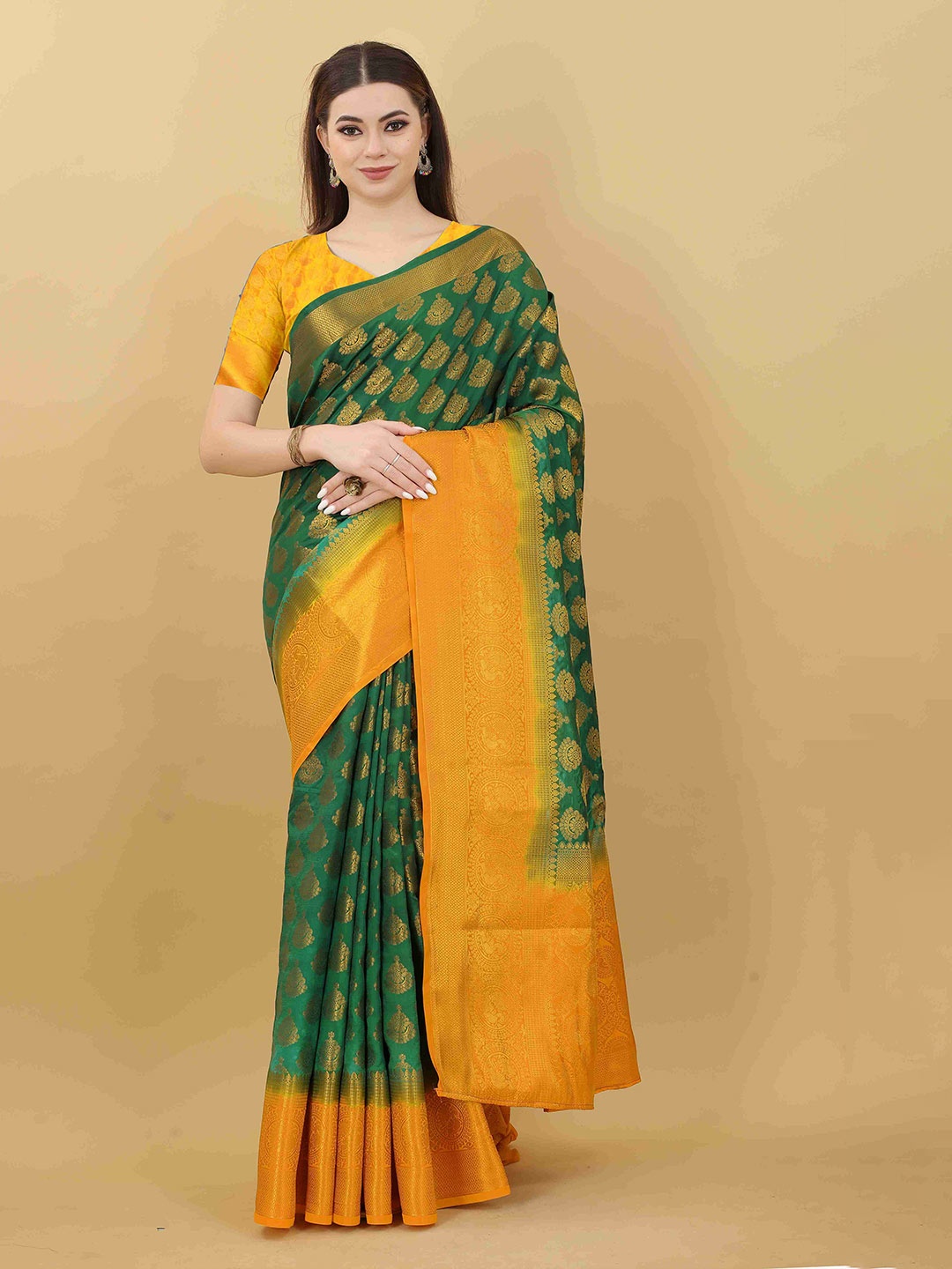 

DIVASTRI Ethnic Motifs Woven Design Zari Banarasi Saree, Green