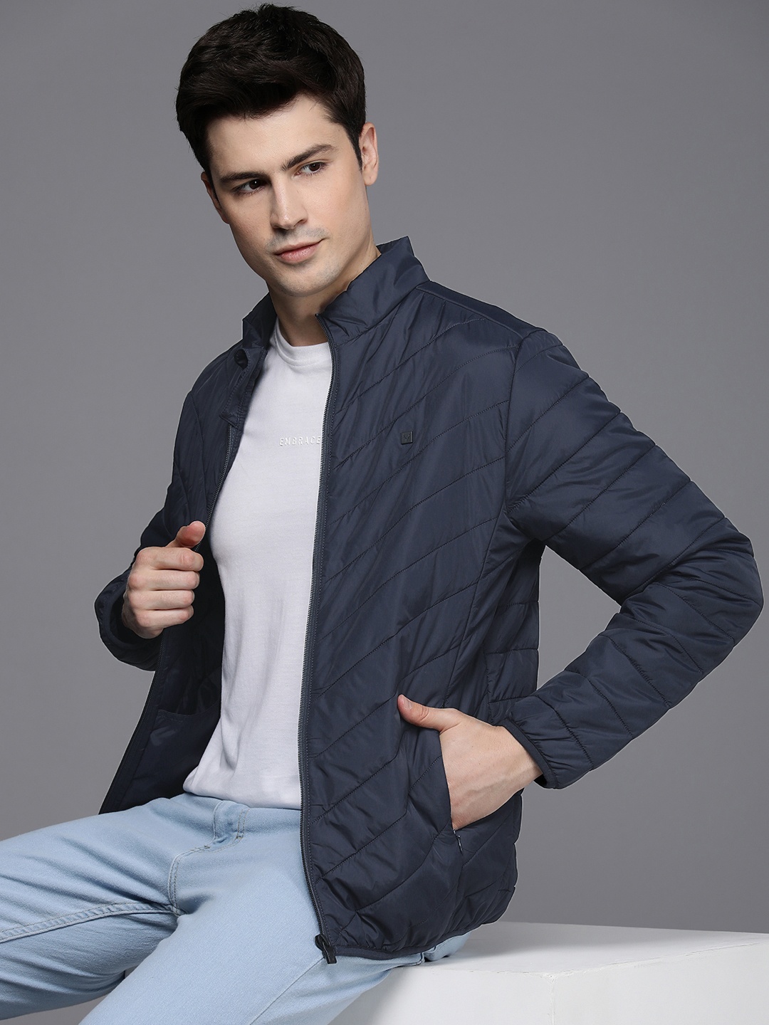 

Allen Solly Solid Long Sleeves Padded Jacket, Navy blue