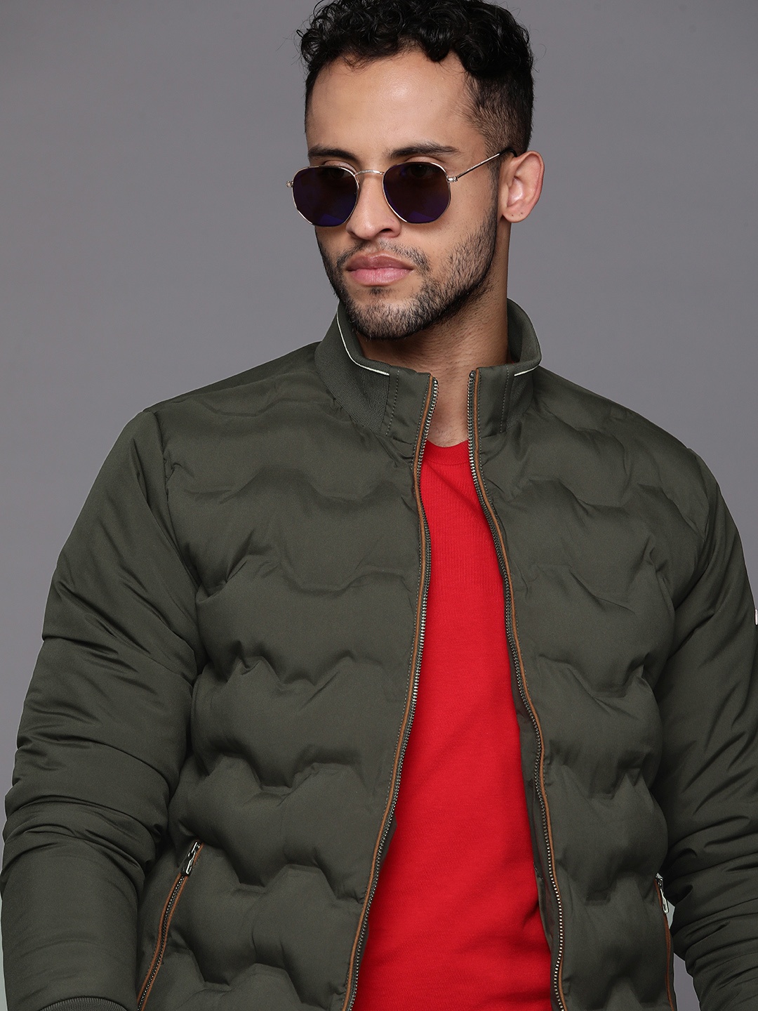 

Allen Solly Mock Collar Full Sleeves Quilted Jacket, Olive