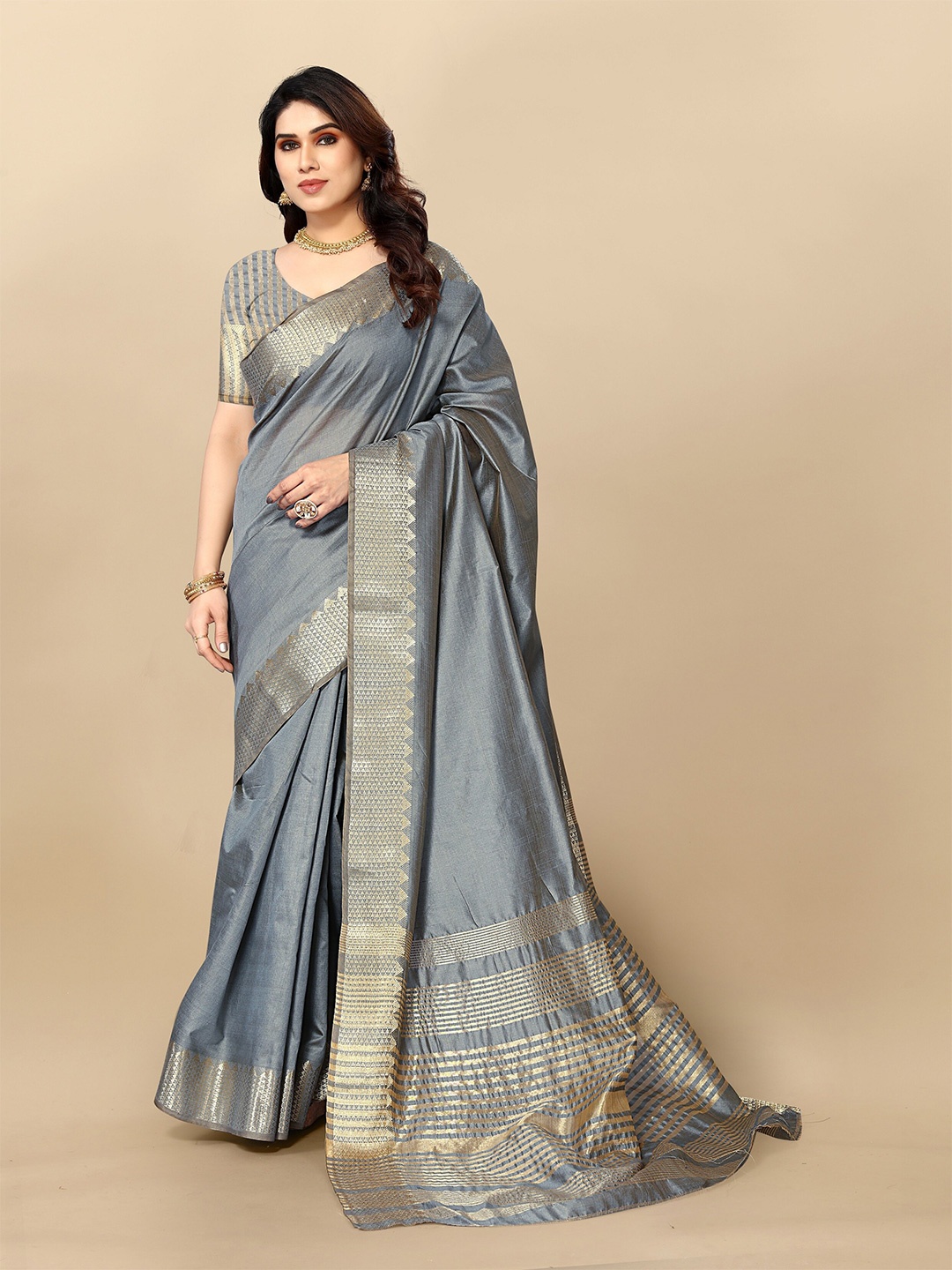 

Sidhidata Woven Design Zari Kanjeevaram Saree, Grey