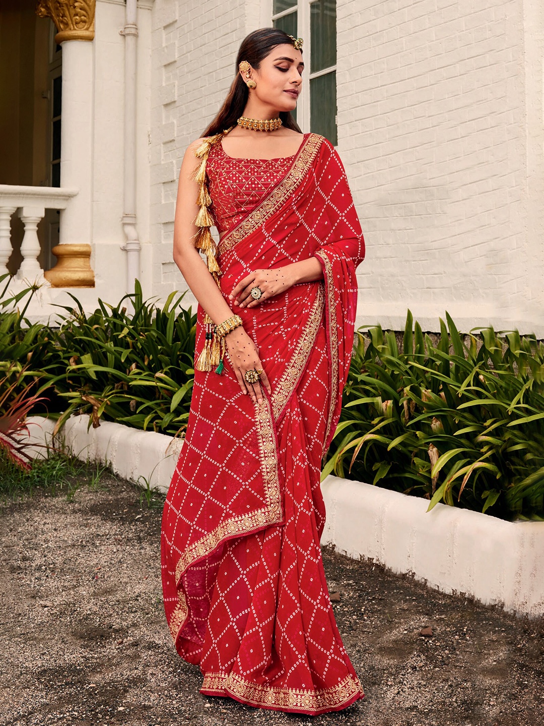 

elora Bandhani Printed Saree, Red