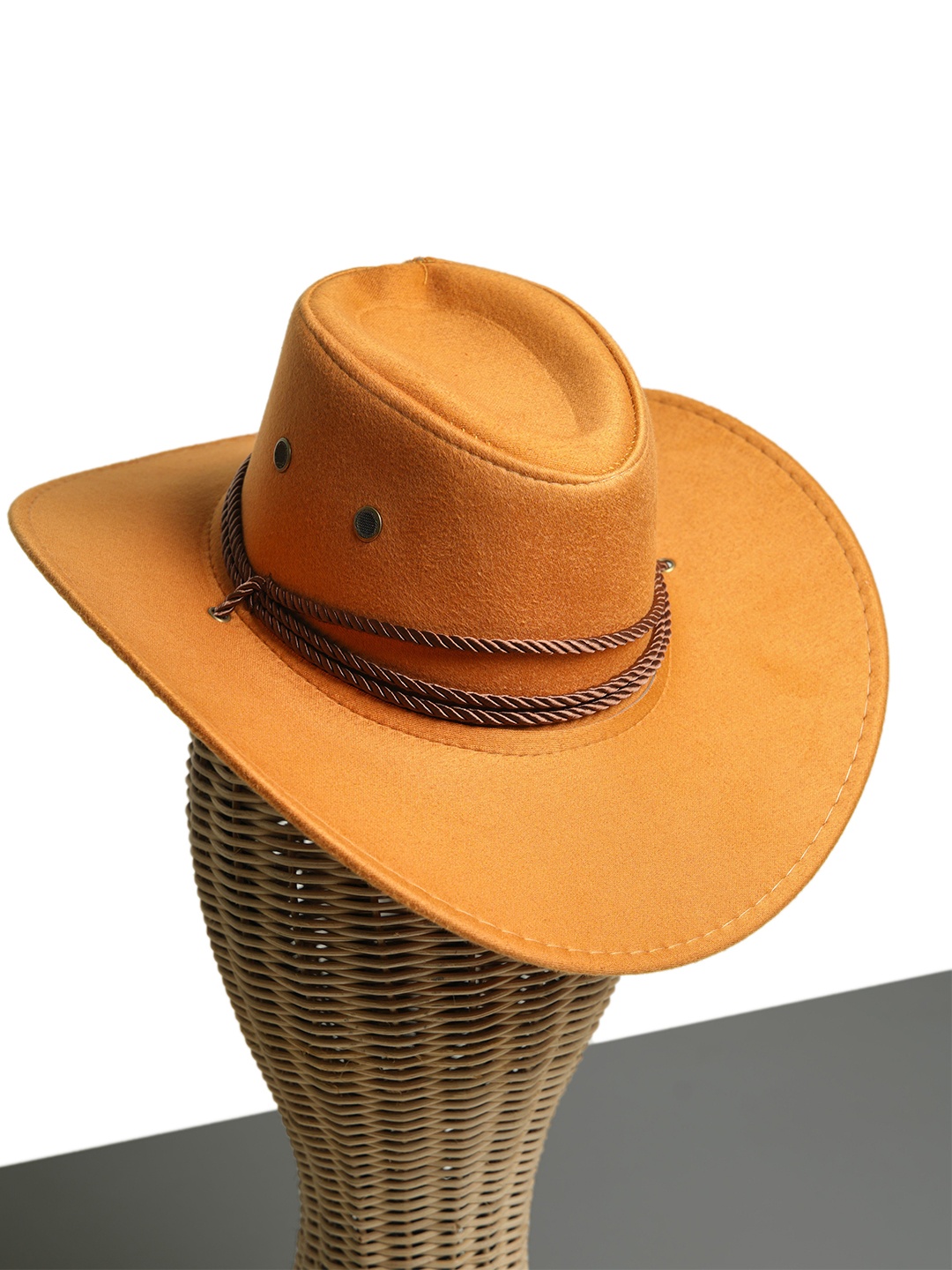 

CHOKORE Men Cowboy Suede Hat, Mustard