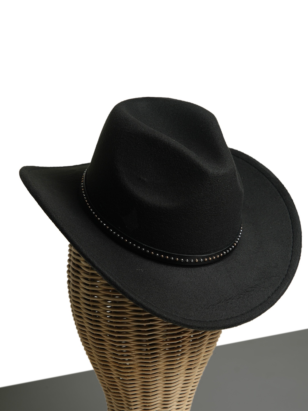 

CHOKORE Men Cowboy Hat with Belt, Black