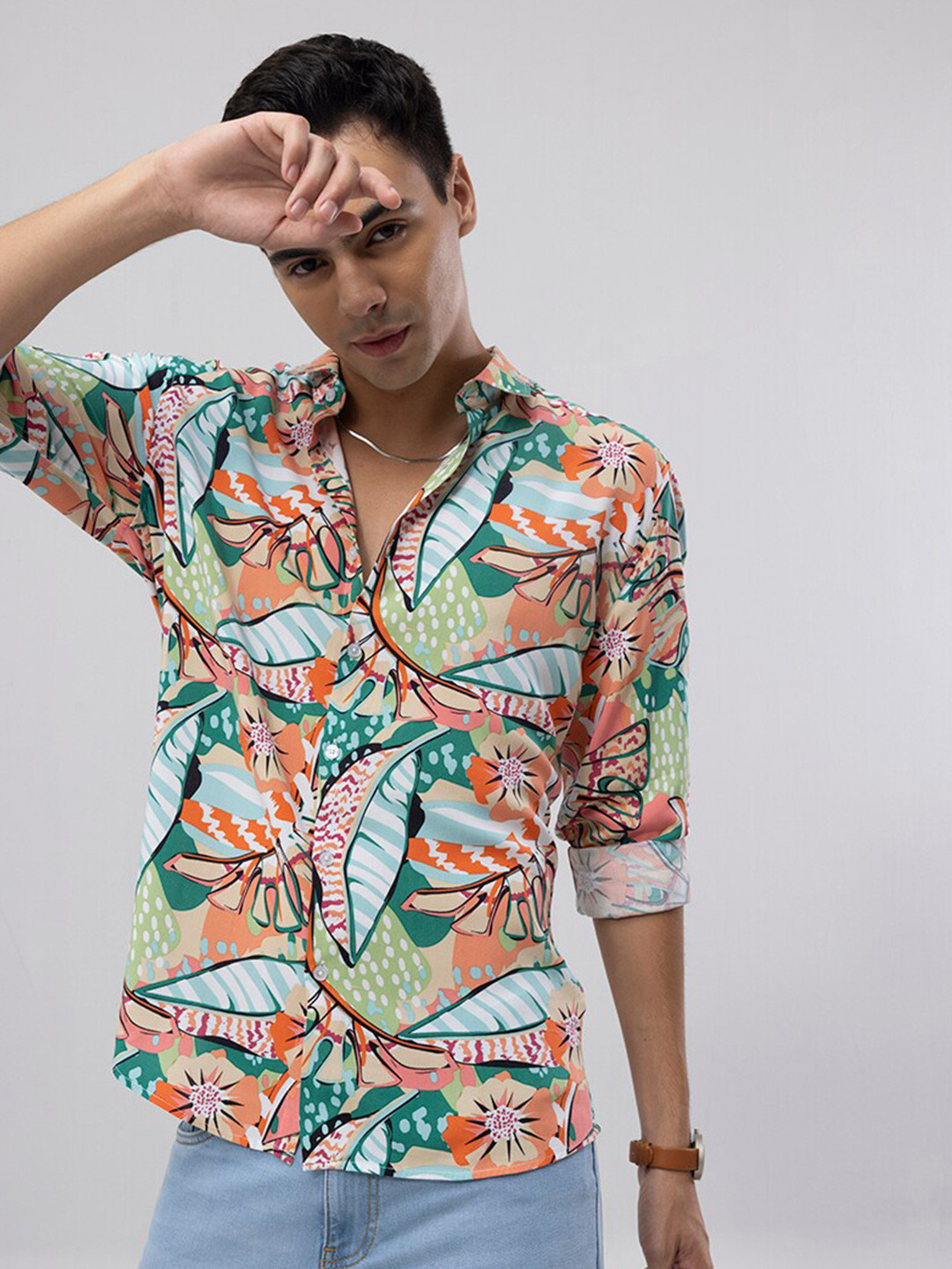 

Snitch Green Slim Fit Floral Printed Casual Shirt