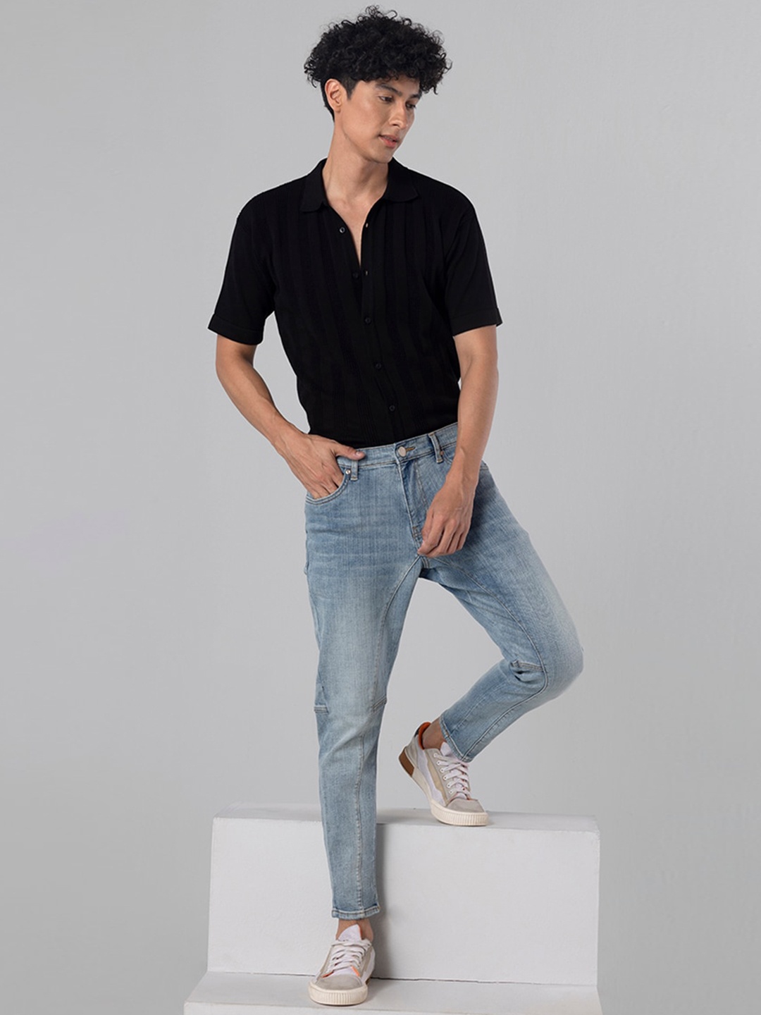 

Snitch Men Blue Skinny Fit Light Fade Clean Look Stretchable Jeans