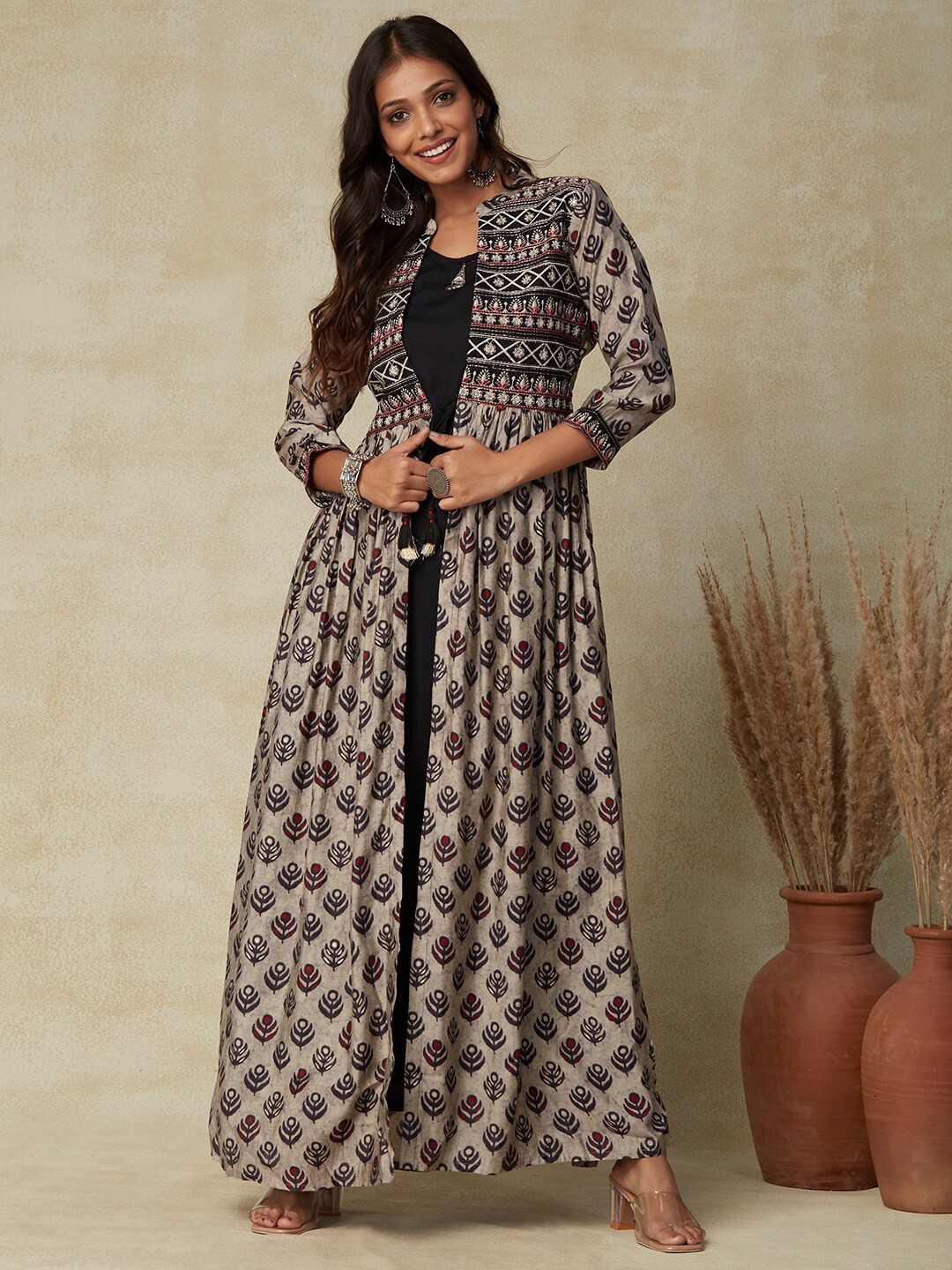 

FASHOR Black & Beige Ethnic Motifs Printed & Embroidered Maxi Dress