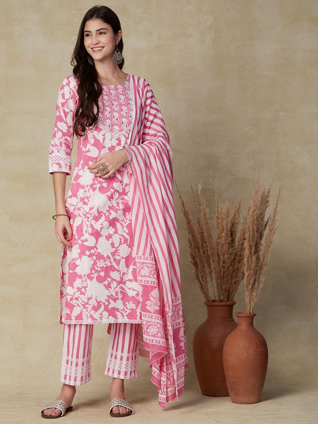 

FASHOR Pink Floral Printed Pure Cotton Kurta With Trousers & Dupatta