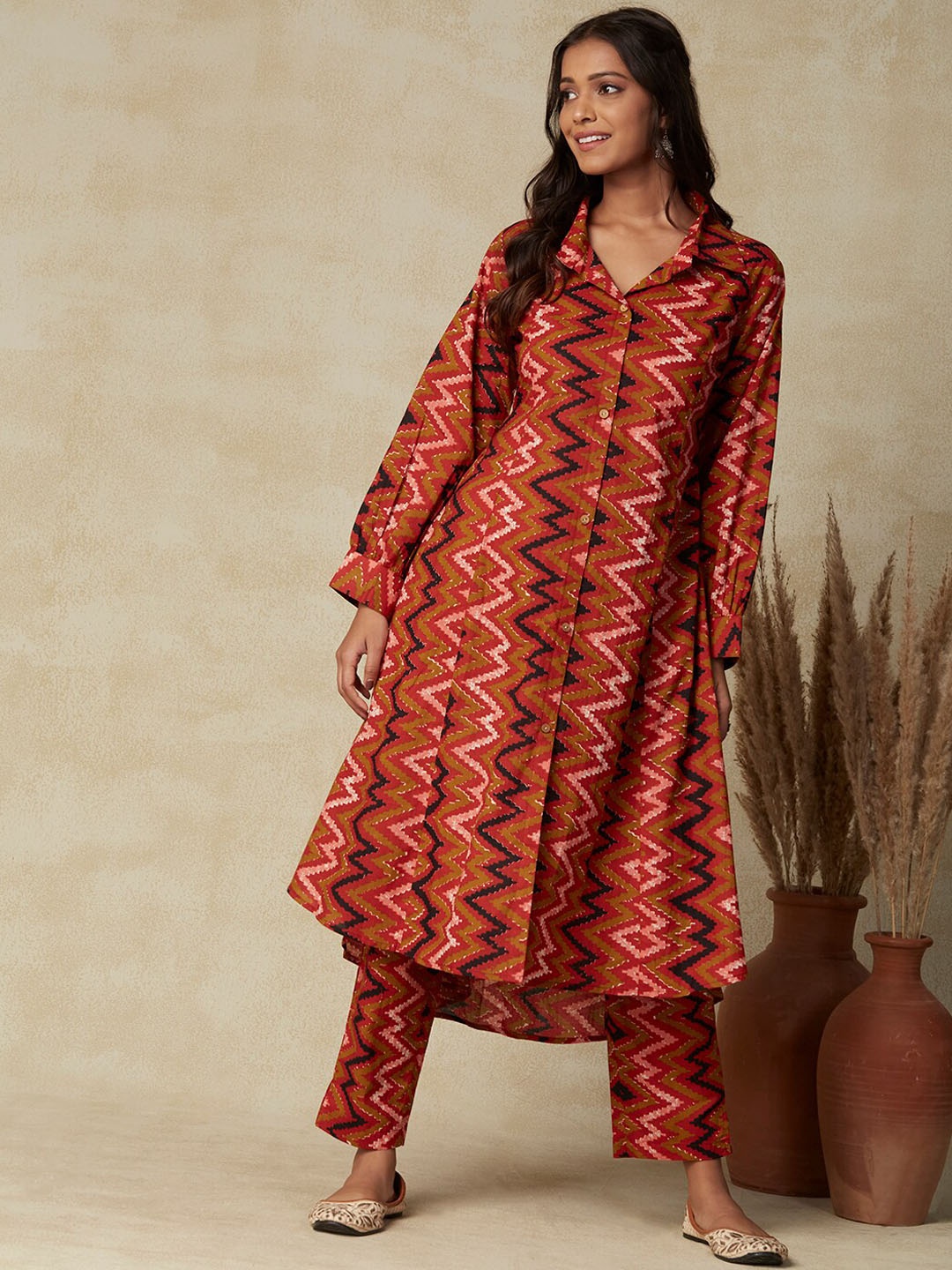

FASHOR Rust Coloured Geometric Printed Panelled Pure Cotton Kurta with Trousers
