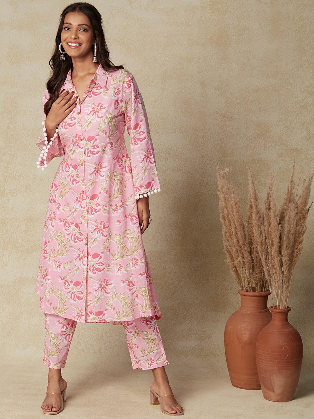 

FASHOR Pink Floral Printed Shirt Collar Panelled A-Line Kurta with Trousers