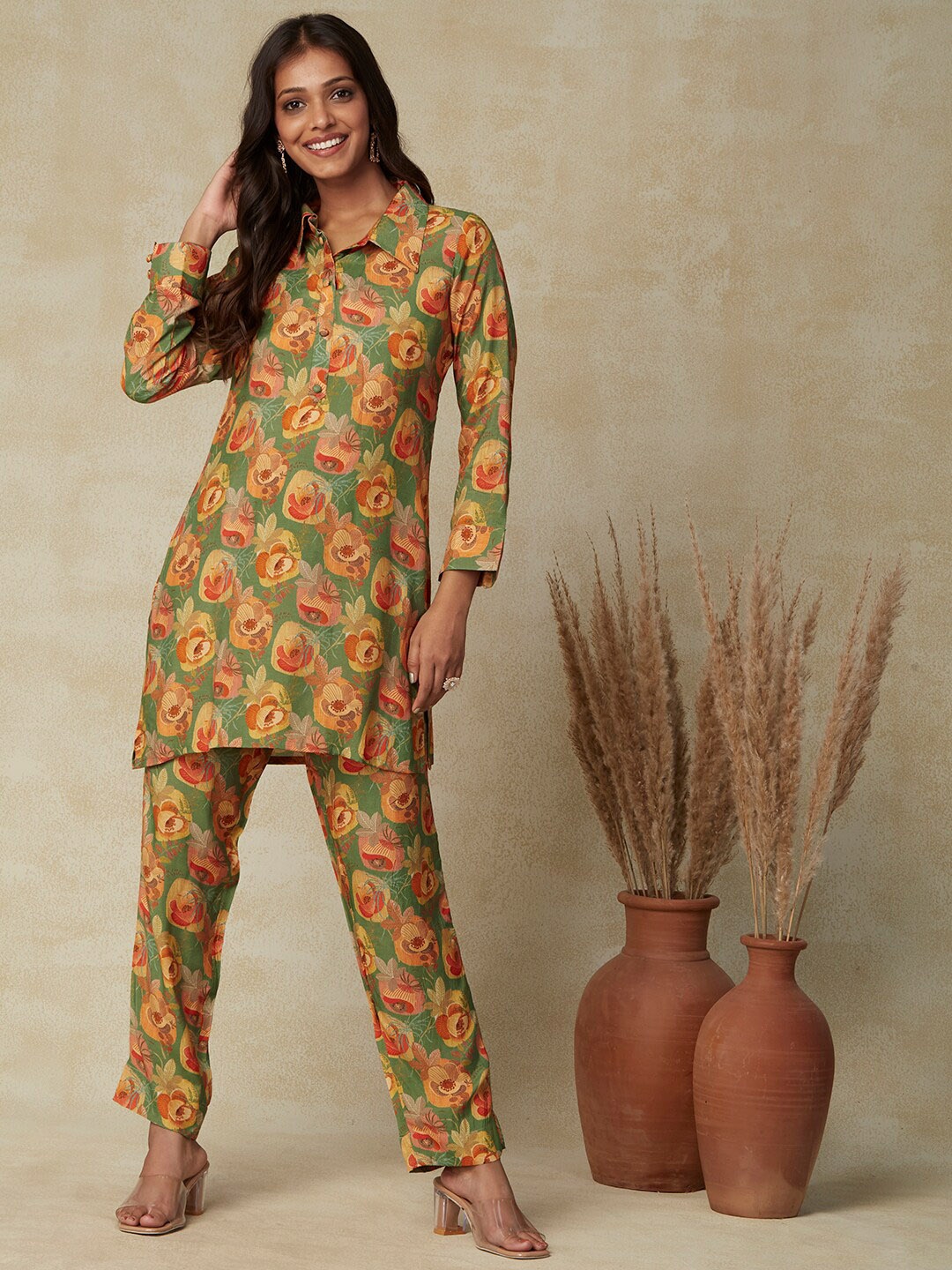 

FASHOR Green & Yellow Floral Printed Shirt Collar Tunic With Trousers