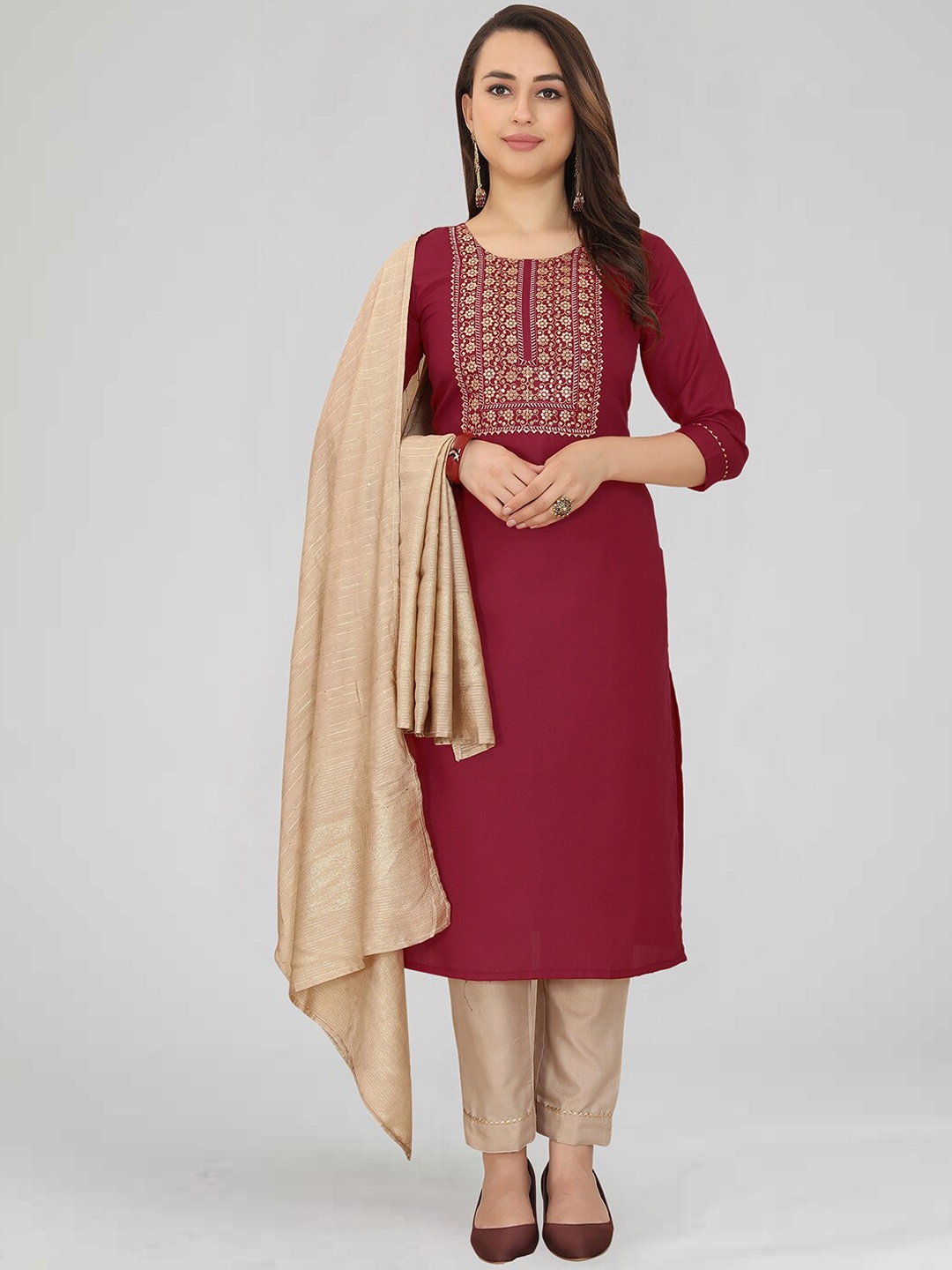 

KALINI Round Neck Floral Embroidered Regular Thread Work Kurta & Trousers With Dupatta, Maroon