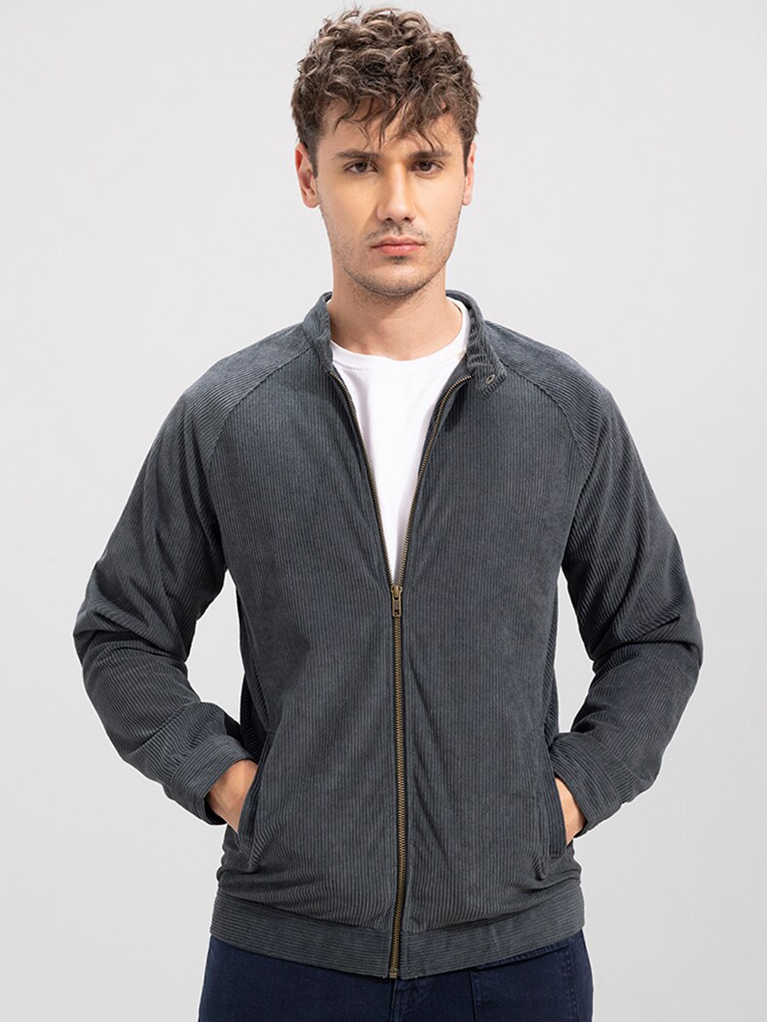 

Snitch Grey Solid Cotton Bomber Jacket