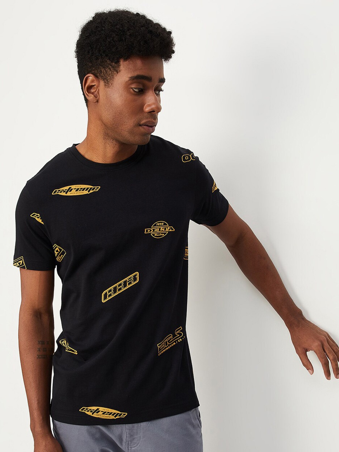 

max Typography Printed Cotton T-shirt, Black