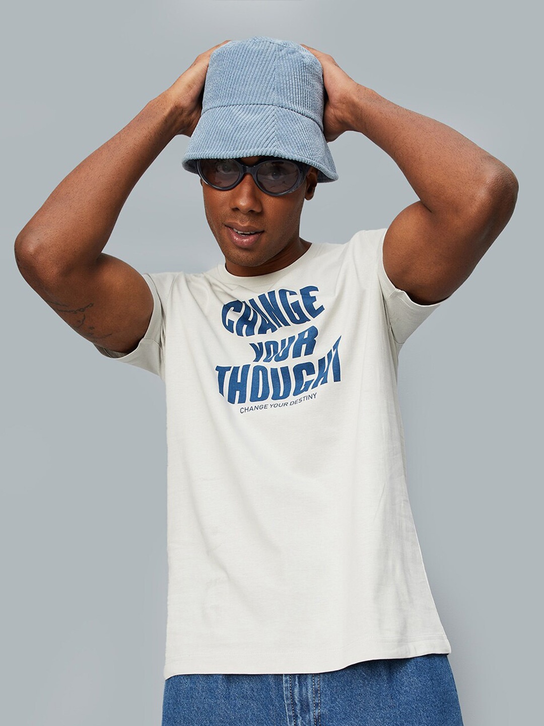 

max Typography Printed Pure Cotton T-shirt, Grey