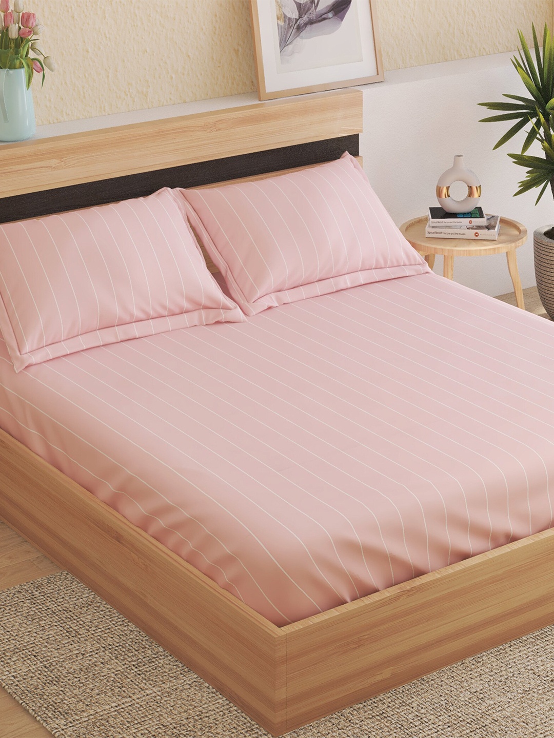 

Home Centre Medley Hoovu Pink Striped Cotton 220 TC King Bedsheet & 2 Pillow Covers