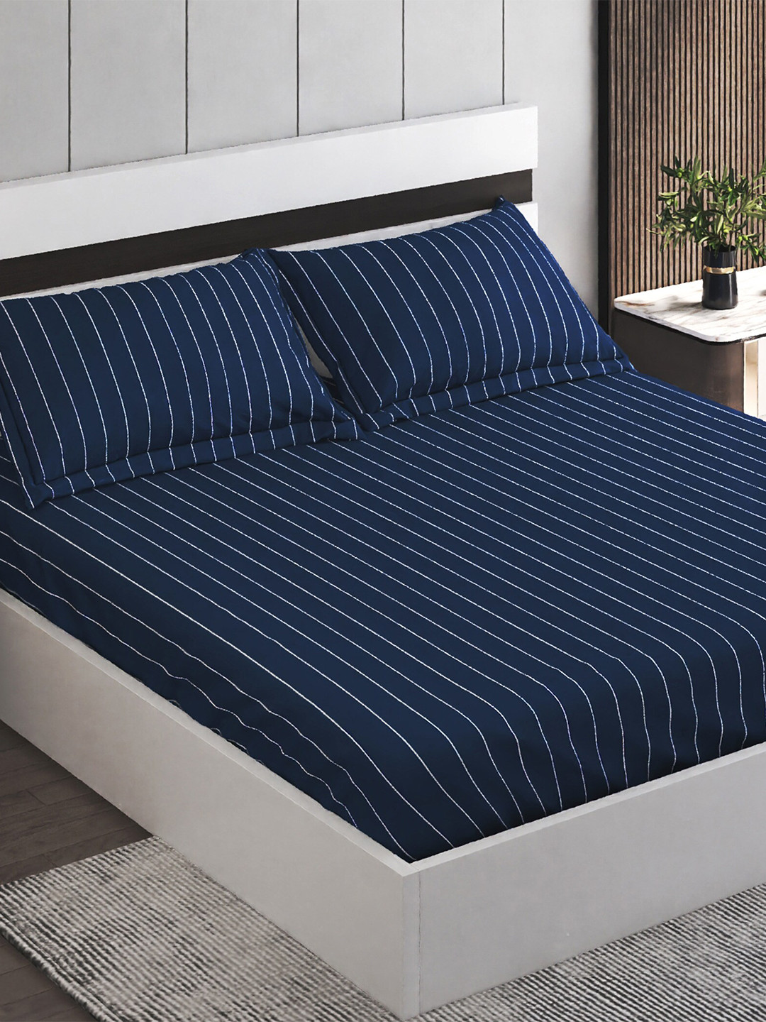 

Home Centre Medley Santorini Blue Cotton Fitted 220TC King Bedsheet & 2 Pillow Covers