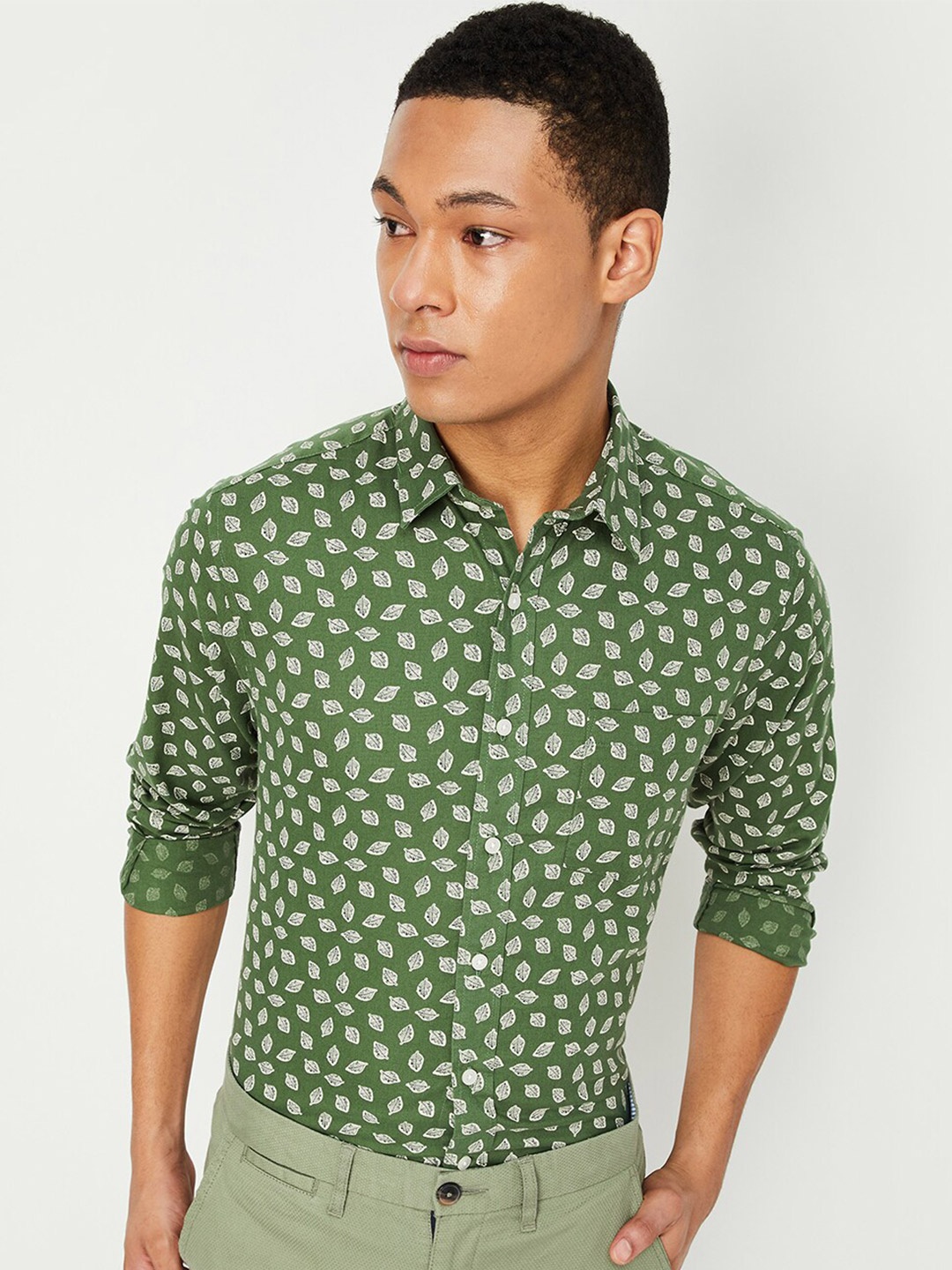 

max Leaf Printed Pure Cotton Casual Shirt, Green