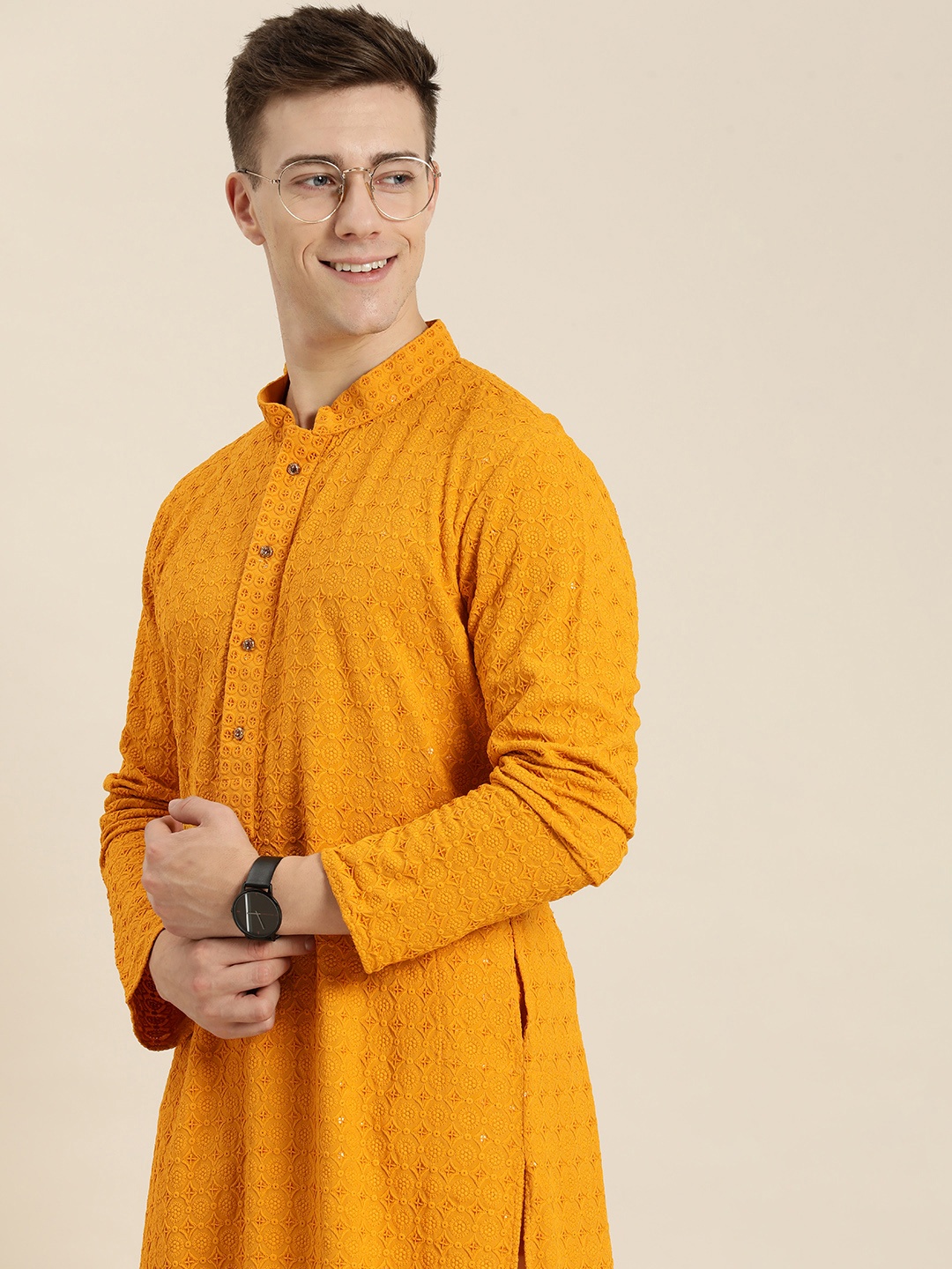 

HERE&NOW Men Ethnic Motifs Embroidered Chikankari Kurta, Mustard