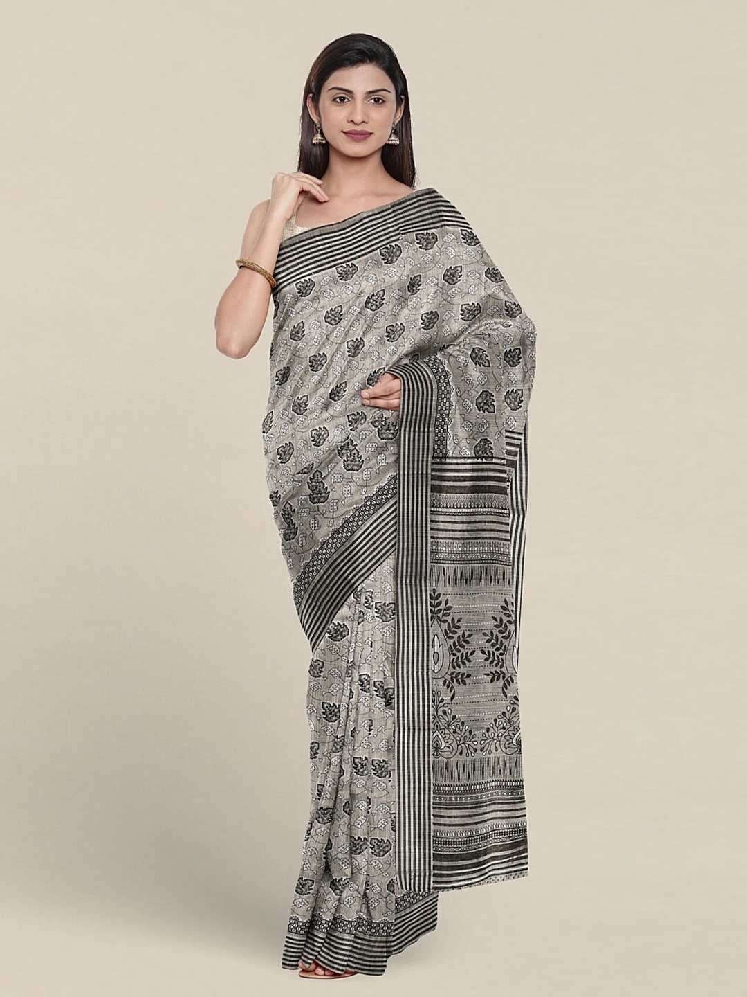 

Pothys Ethnic Motifs Printed Pure Cotton Saree, Grey