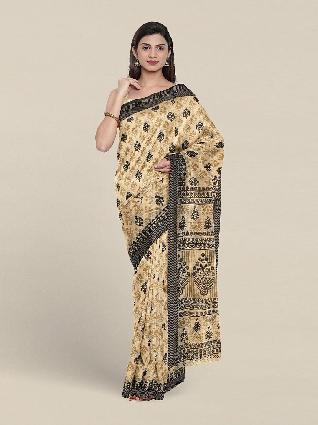 

Pothys Floral Printed Pure Cotton Saree, Cream