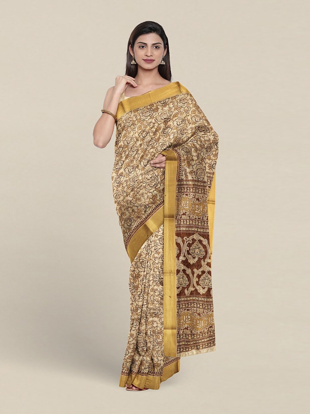 

Pothys Floral Printed Zari Pure Cotton Saree, Cream