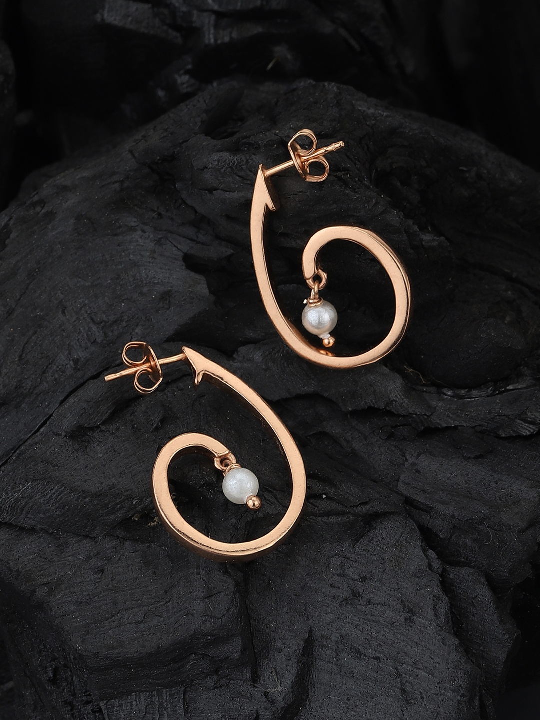 

Carlton London 18Kt Rose Gold Plated Half Hoop Earrings with Pearl