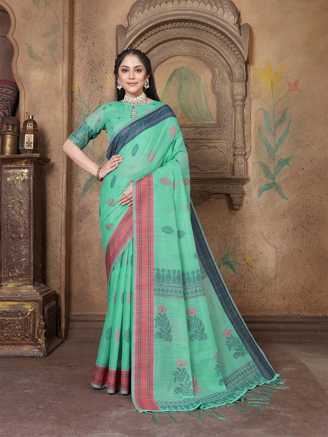 

Dori Ethnic Motifs Woven Design Pure Linen Saree, Turquoise blue