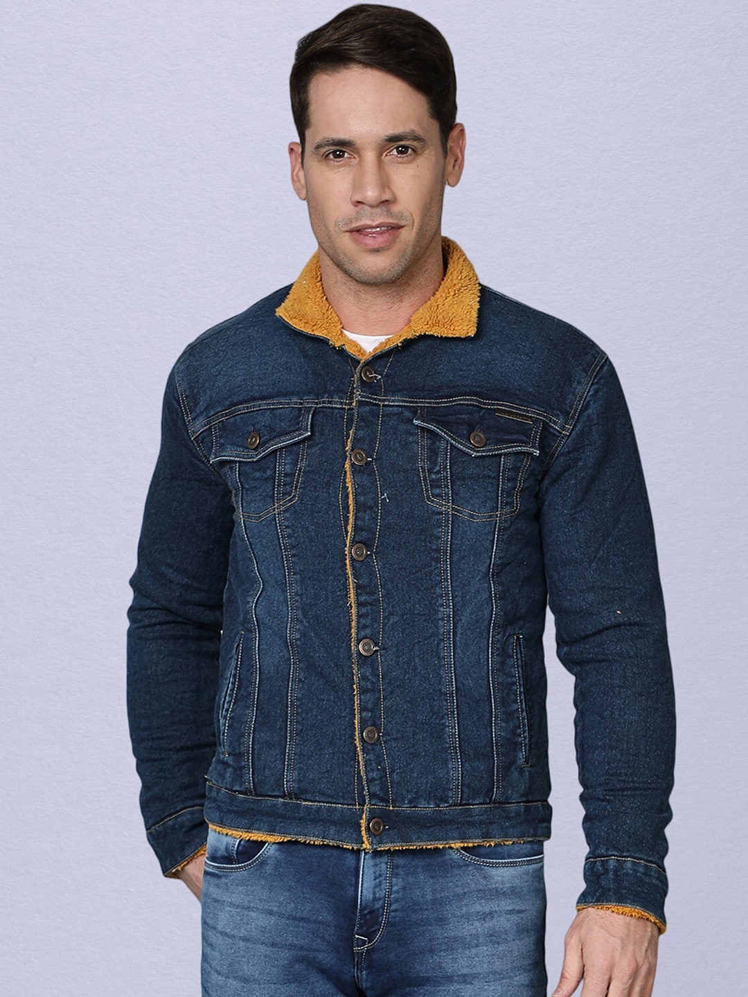 

NUEVOSDAMAS Blue Denim Washed Solid Spread Collar Regular Length Jacket