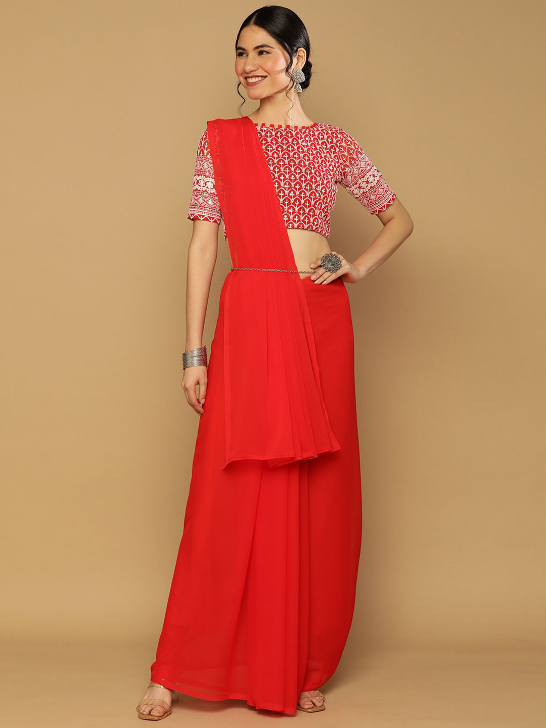 

Mitera Poly Georgette Saree With Embroidered Blouse, Red