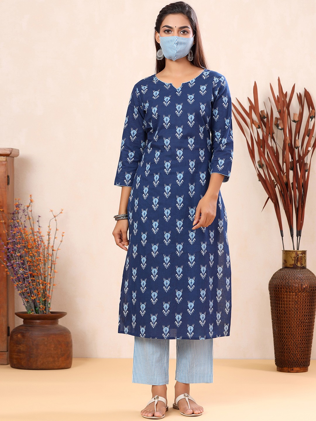 

Sangria Ethnic Motifs Printed Pure Cotton Kurta With Trousers, Blue