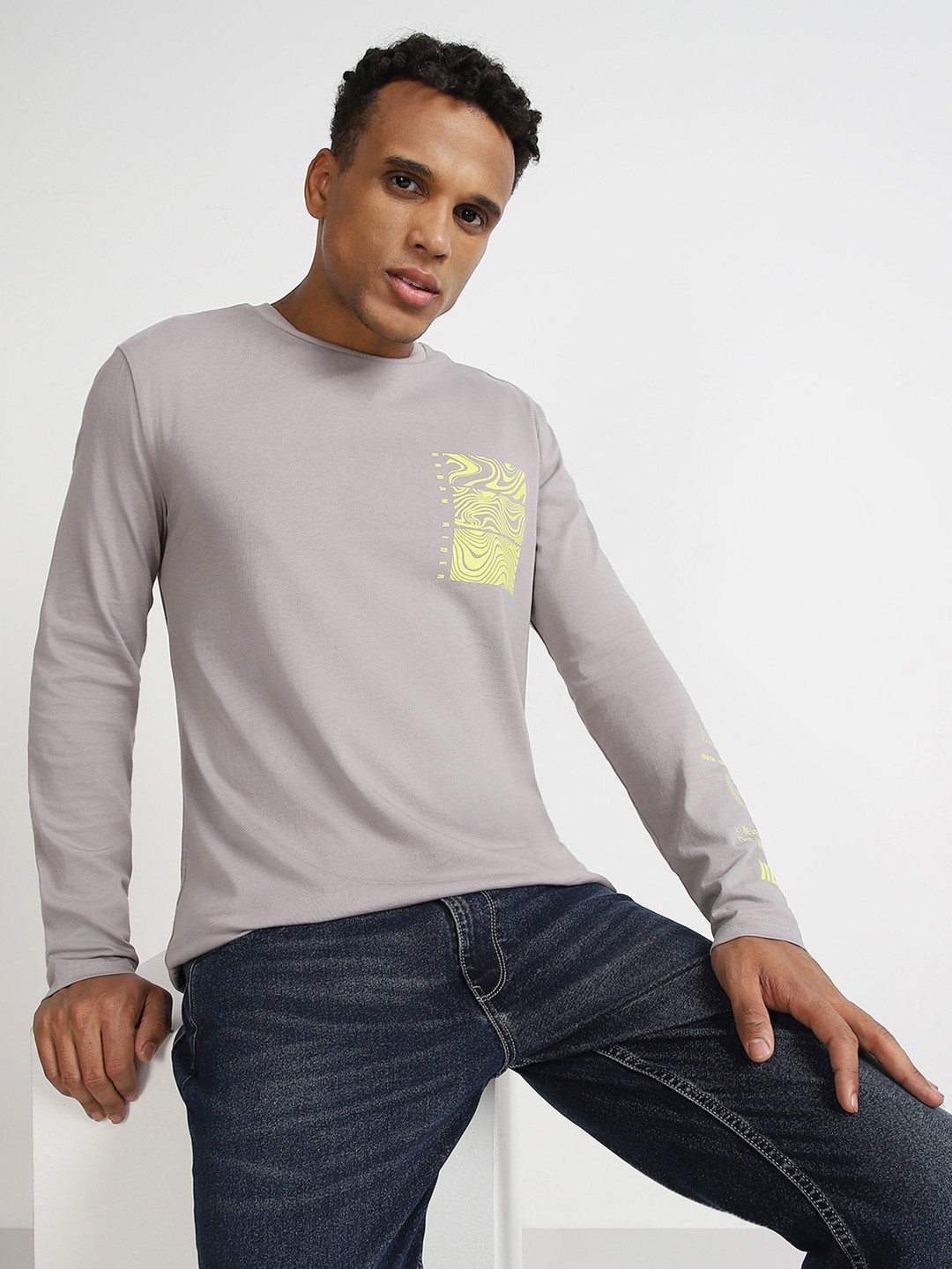 

Lee Men Graphic Printed Slim Fit Cotton T-shirt, Grey