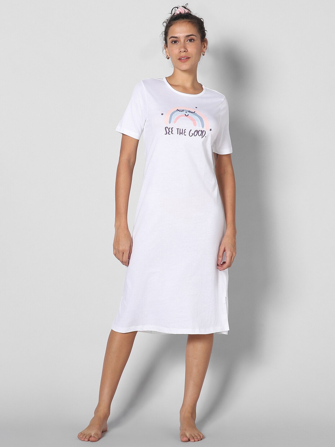 

Dreamz by Pantaloons Typography Printed Pure Cotton Nightdress, White
