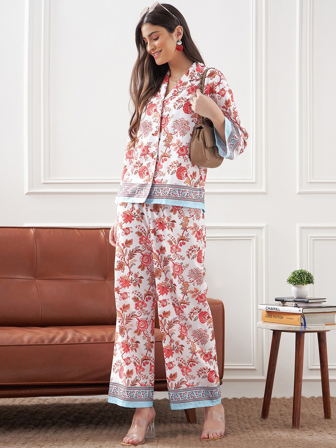 

SASSAFRAS alt-laze Printed Notched Collar Shirt With Trouser, White