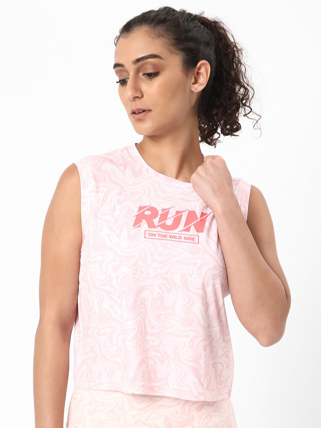 

R&B Typography Printed Crop T-shirt, Pink