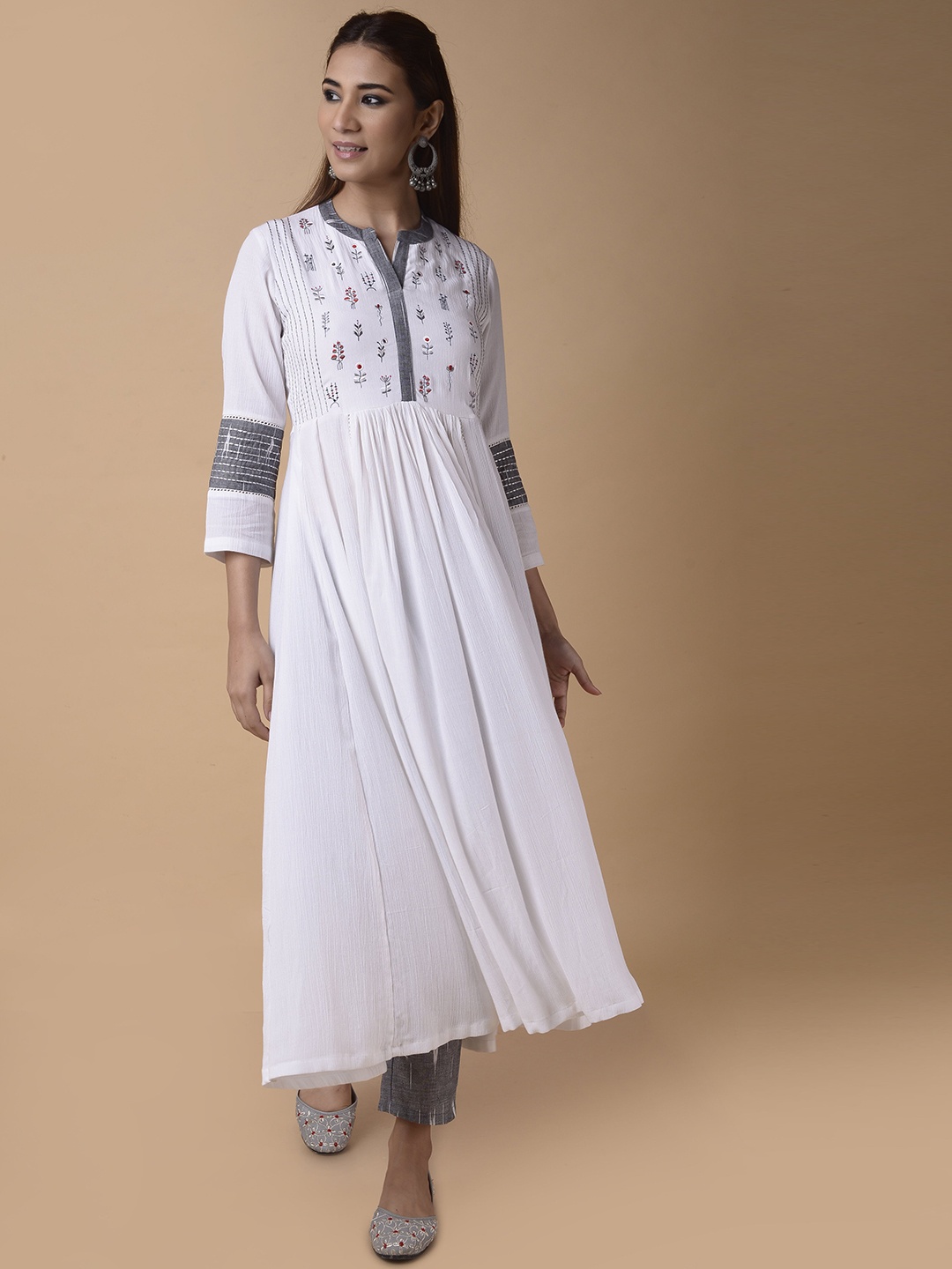 

PINKSKY Floral Embroidered Thread Work Anarkali Pure Cotton Kurta, White