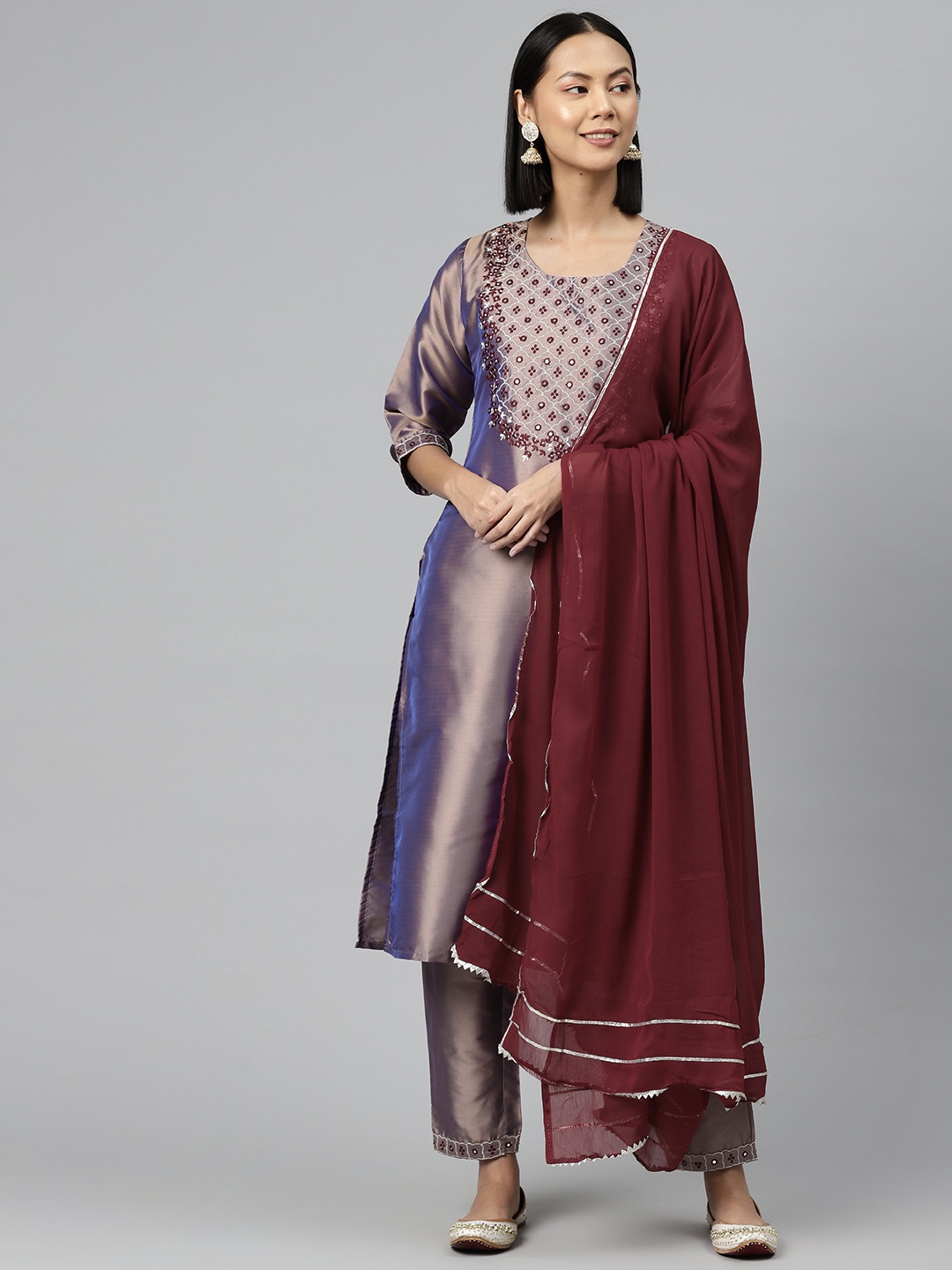 

V TRADITION Ethnic Motifs Embroidered Mirror Work Kurta with Trousers & Dupatta, Maroon