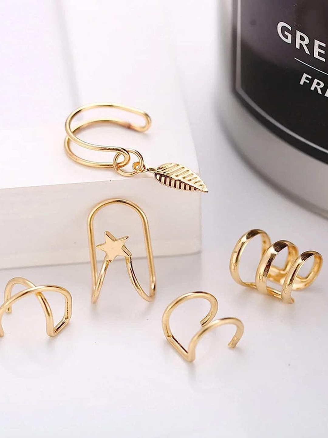 

ANNA CREATIONS Set Of 5 Gold-Plated Leaf Shaped Ear Cuffs