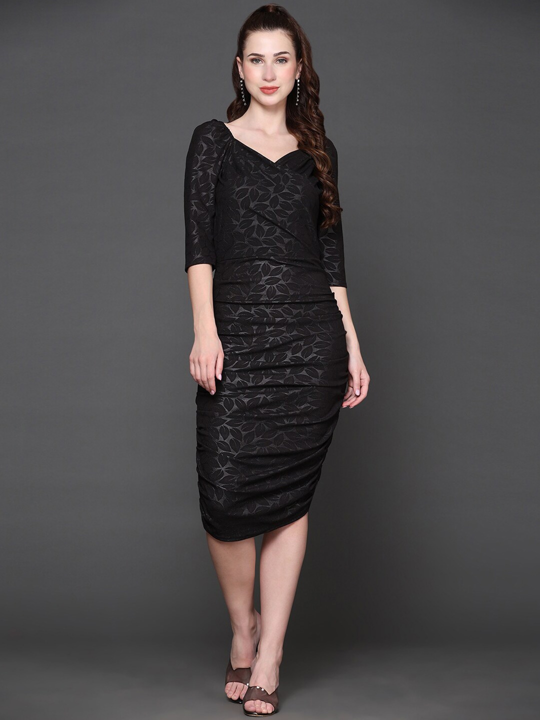 

Ziva Fashion Floral Printed Ruched Sweetheart Neck Puff Sleeve Bodycon Dress, Black