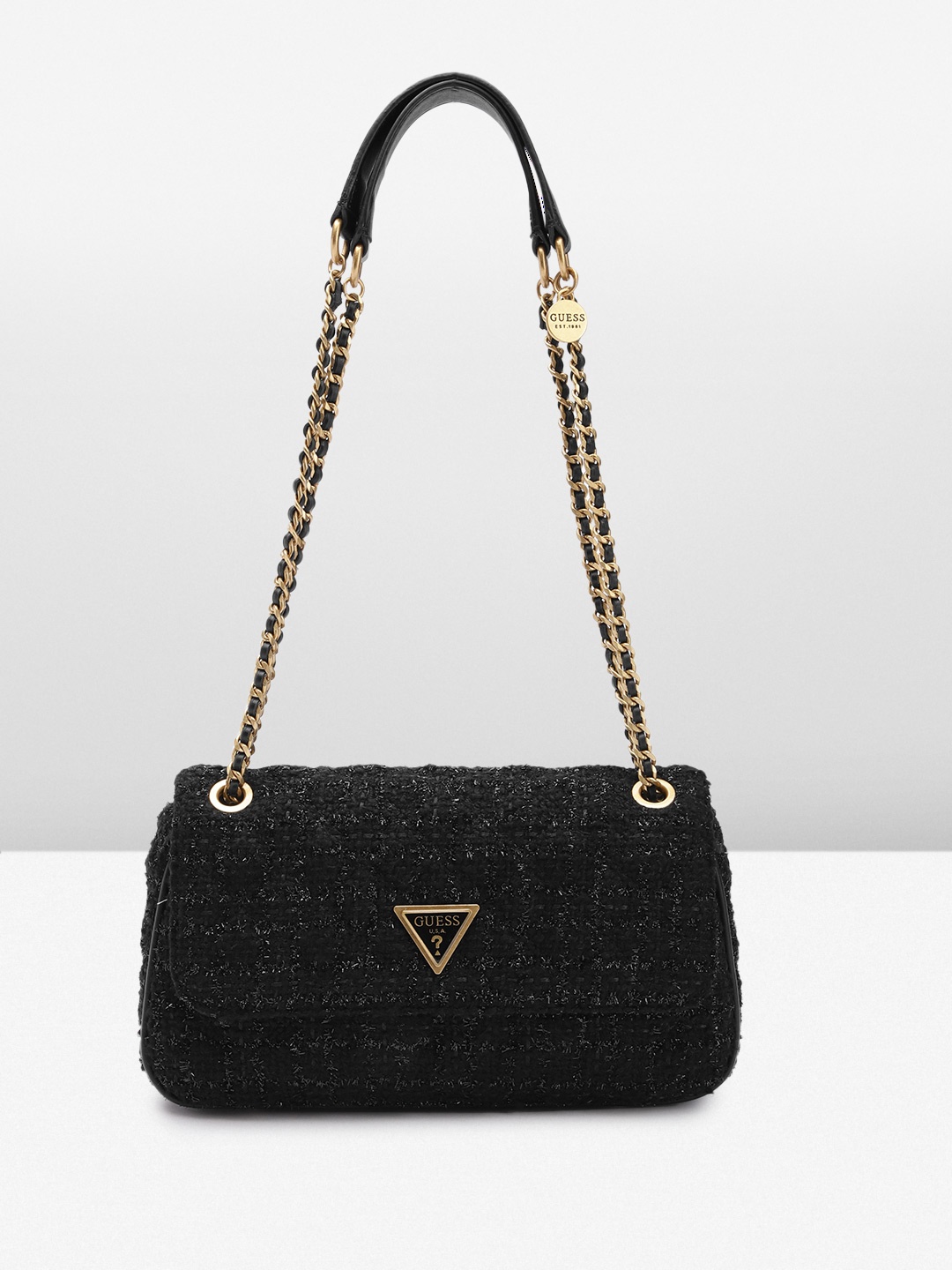 

GUESS Women Textured Structured Sling Bag with Quilted Detail, Black