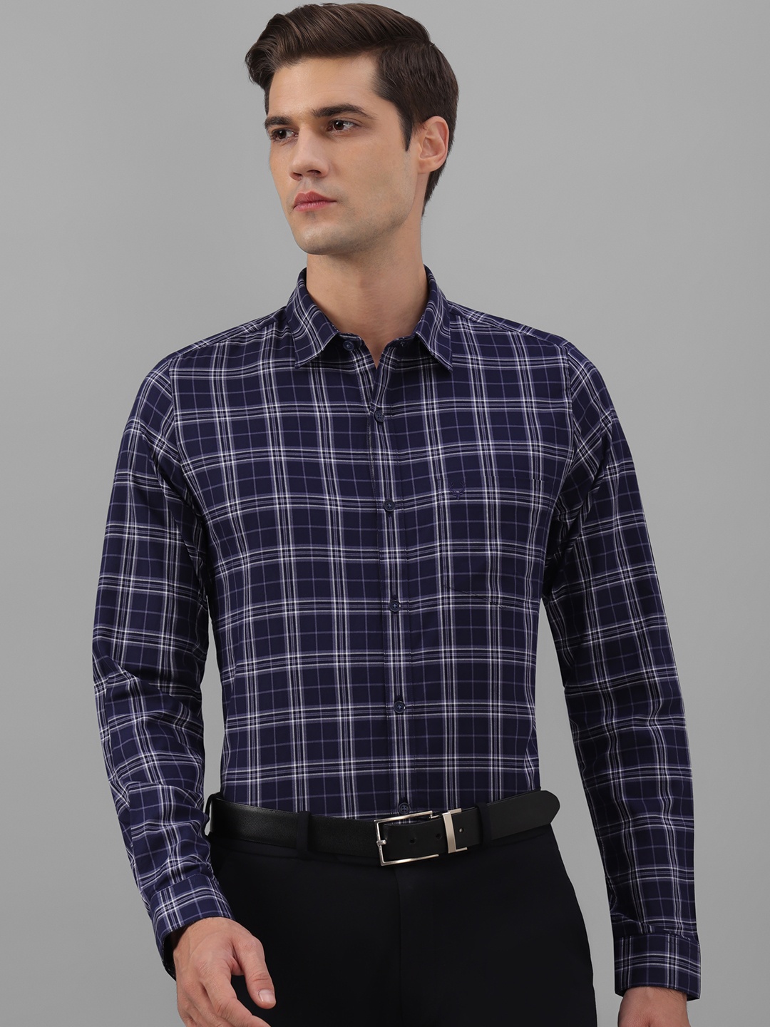 

Allen Solly Tartan Checks Pure Cotton Slim Fit Formal Shirt, Navy blue