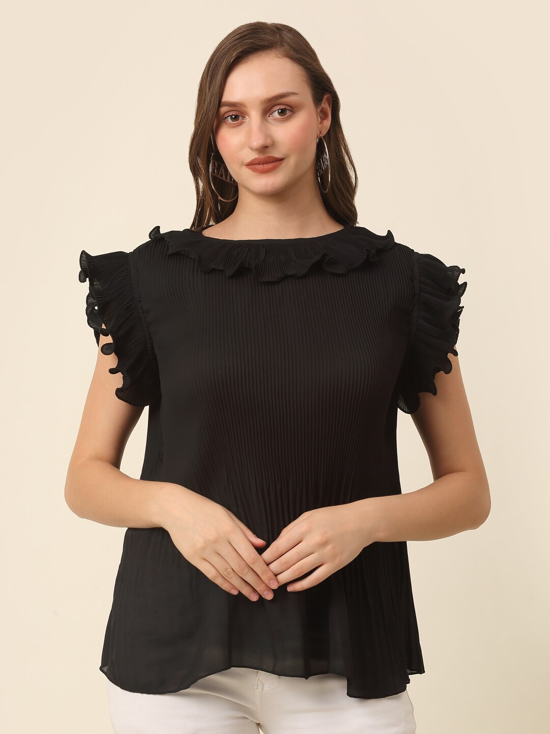 

plusS Black Flutter Sleeve Ruffles Top