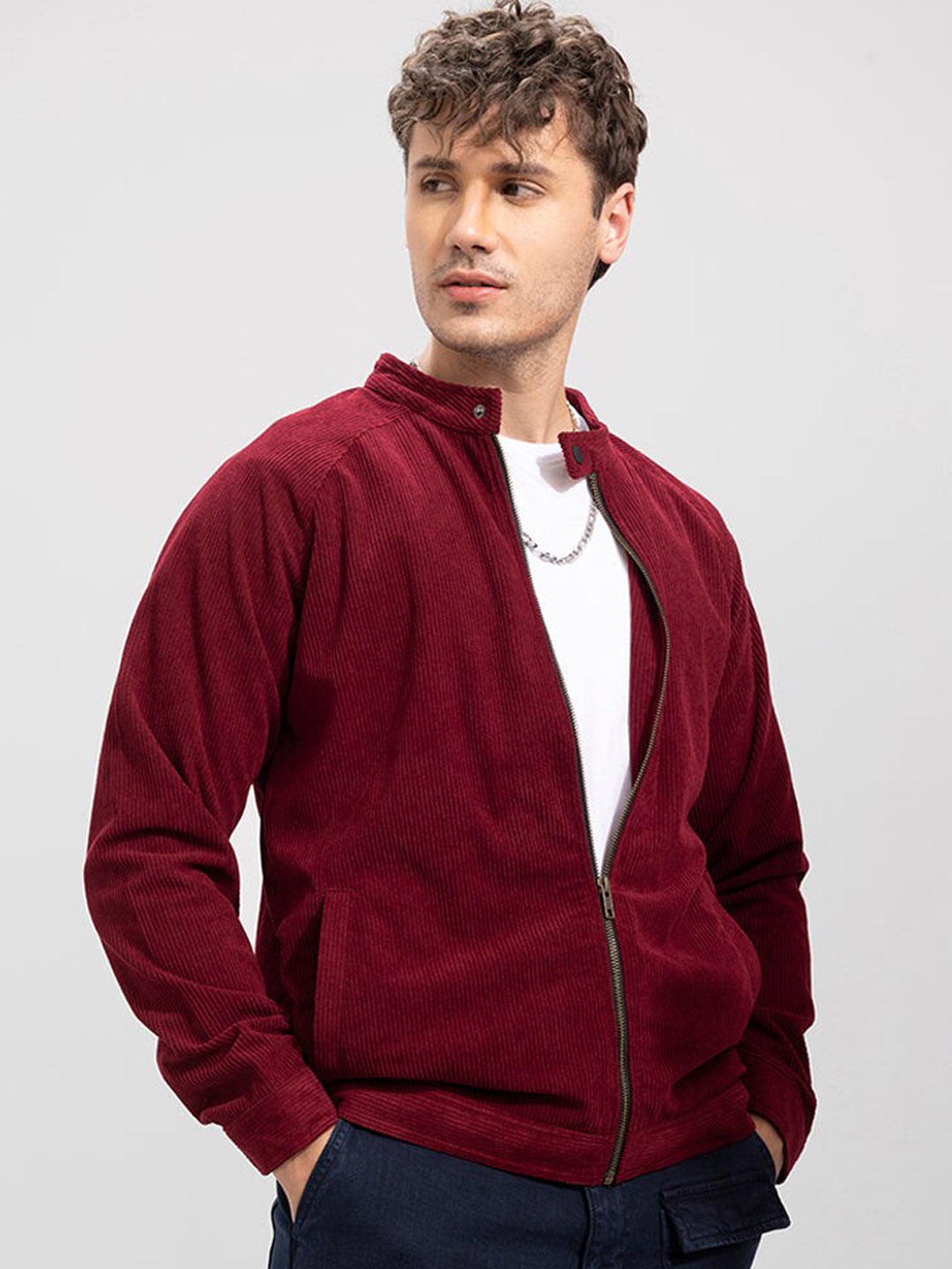 

Snitch Maroon Solid Cotton Bomber Jacket